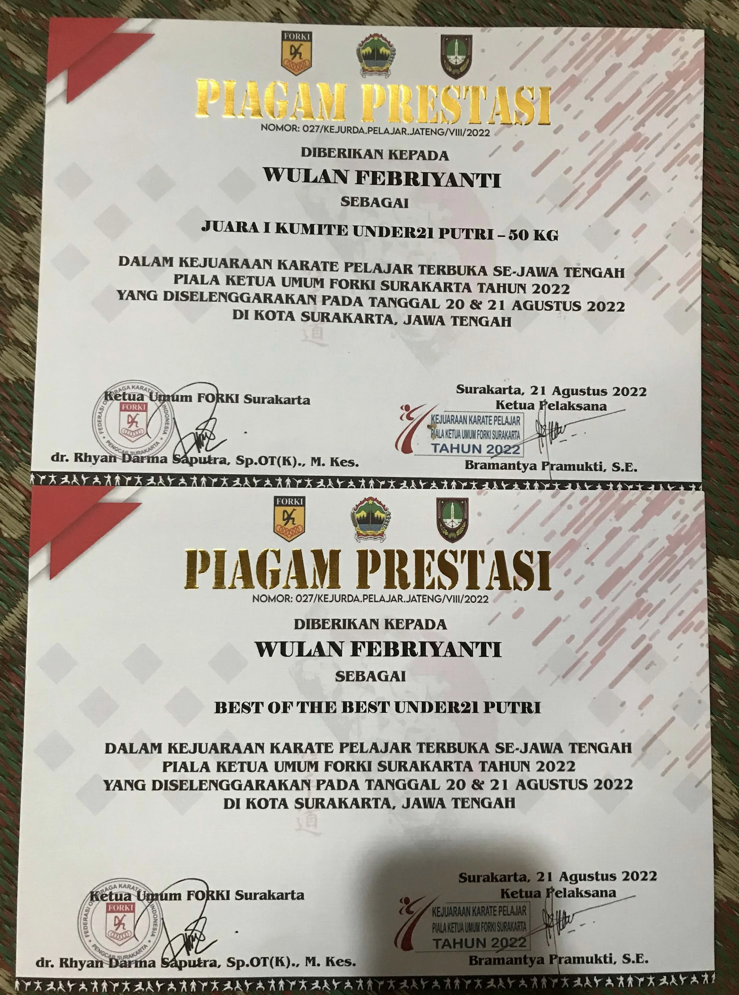 Juara 1 Kumite Under21 Putri - 50kg dan Best of The Best Under21 Putri 