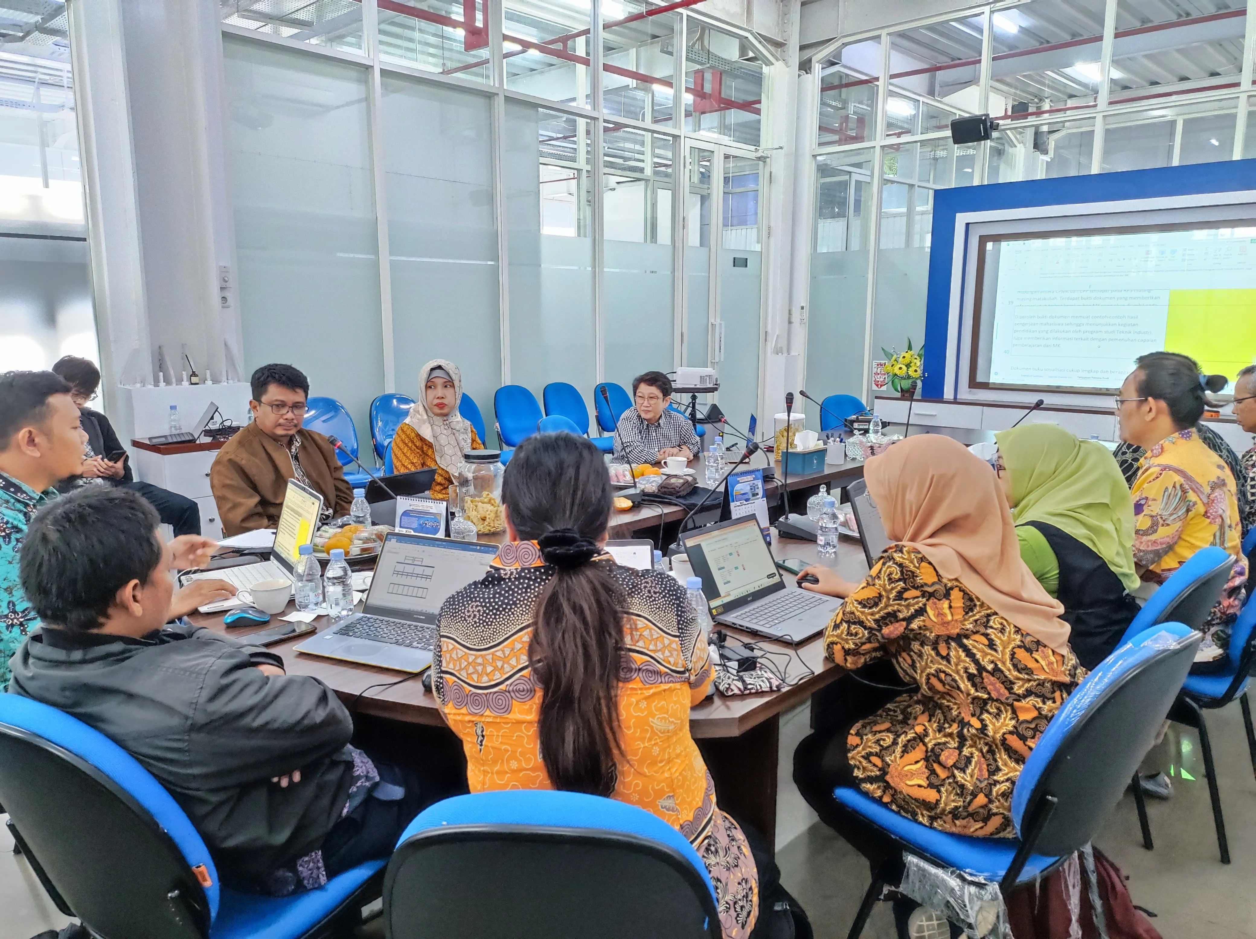 Workshop Evaluasi Tanggapan Asesor Akreditasi Umum IABEE Program Studi Teknik Industri