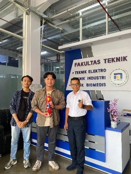 Tangan Prostetik buatan mahasiswa Teknik Biomedis Udinus mirip Desain Superhero