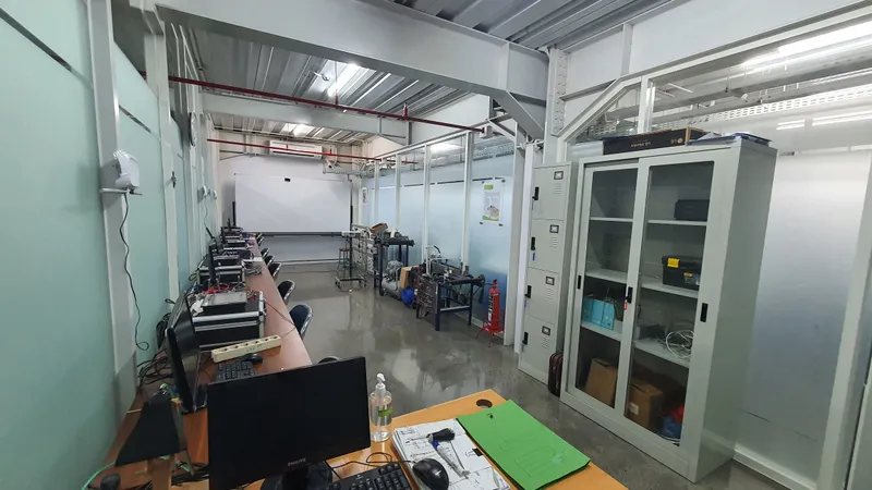 Laboratorium Instrumentasi dan Kendali